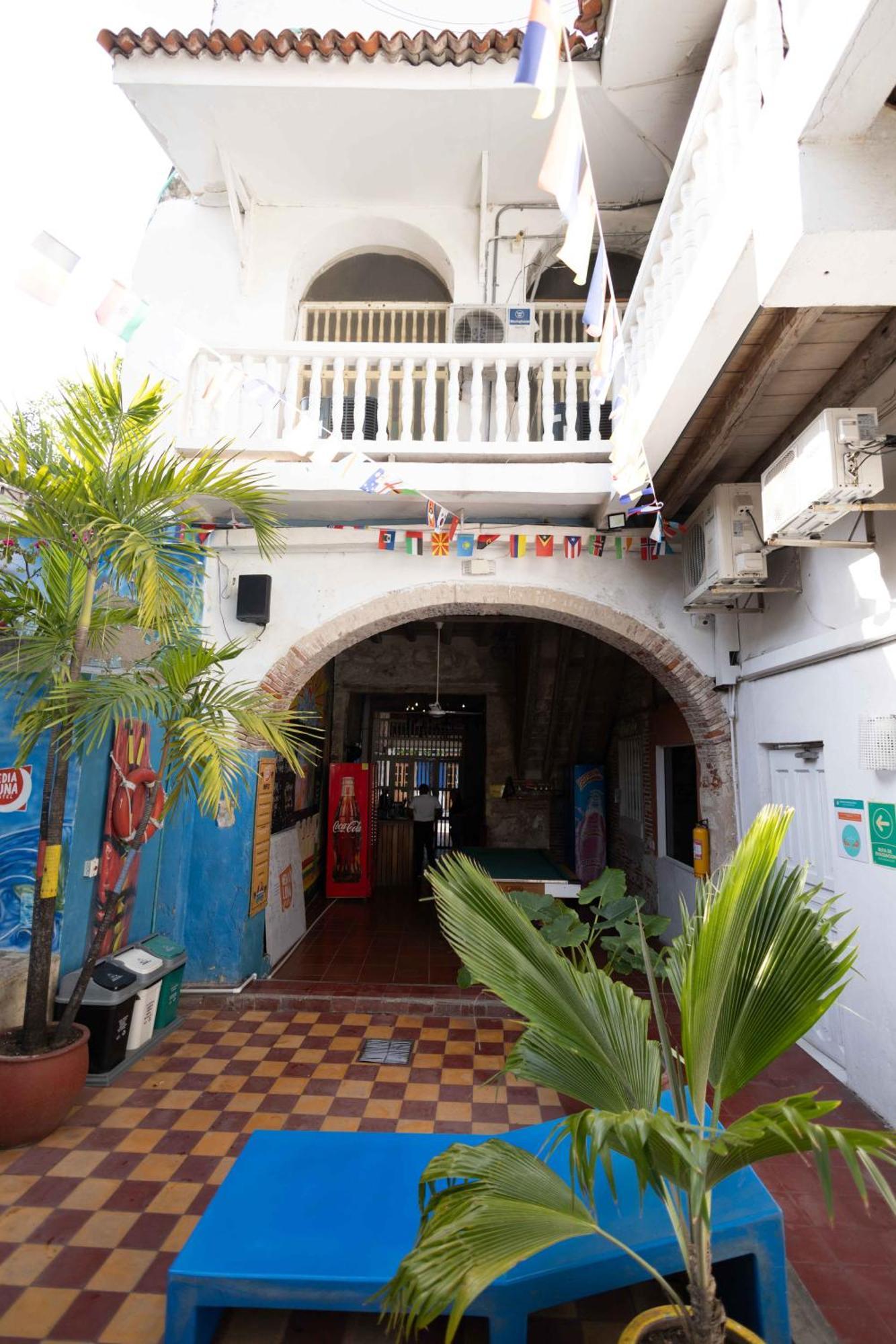 Media Luna Hostel Cartagena מראה חיצוני תמונה